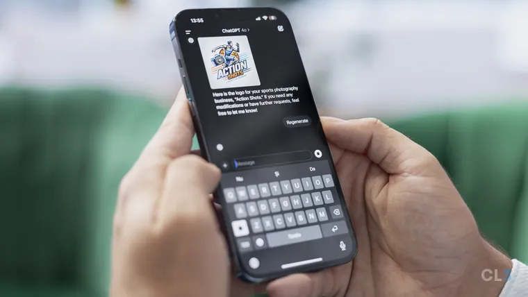 Aplicativo do ChatGPT aberto na tela de um celular